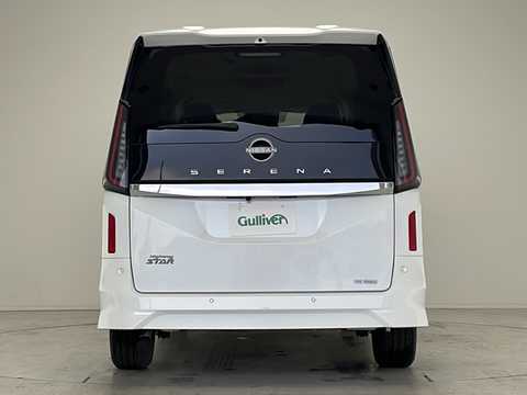 カタログ画像：セレナ （SERENA） ハイウェイスターＶ ビームスエディション 2024年12月 5BA-FC28 2000cc プリズムホワイト（3P）/スーパーブラック 2トーンorプリズムホワイト（3P） 燃費13.0km / l バック