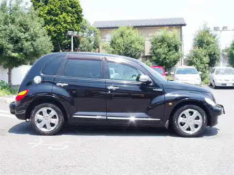 カタログ画像：クライスラー・ＰＴクルーザー （CHRYSLER PT CRUISER） ツーリング 2004年4月 GH-PT2K20 2000cc ブラッククリアコート 燃費9.1km / l 外装