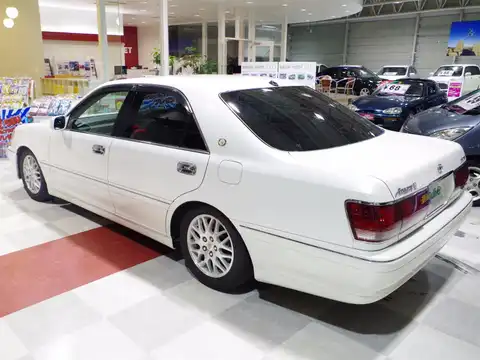 カタログ画像：クラウン （CROWN） アスリートＧ 1999年9月 GH-JZS175 3000cc ホワイトパールクリスタルシャイン 燃費11.4km / l バック