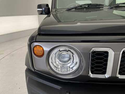 カタログ画像：ジムニー （JIMNY） ＸＧ 2025年11月 3BA-JB64W 660cc 燃費14.3km / l メイン