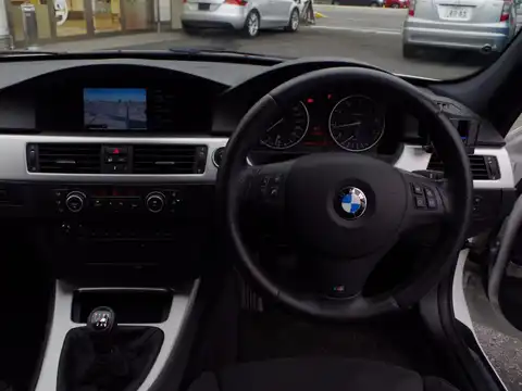 ＢＭＷ,３シリーズ,３２０ｉ Ｍスポーツパッケージ,2010年5月