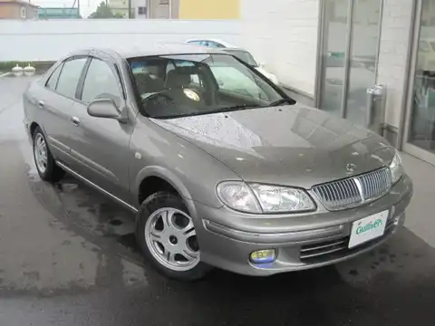 カタログ画像：ブルーバードシルフィ （BLUEBIRD SYLPHY） １８Ｖｉリミテッド 2001年12月 UA-QG10 1800cc チタニウムシルバー（Ｍ） 燃費16.0km / l メイン（その他）