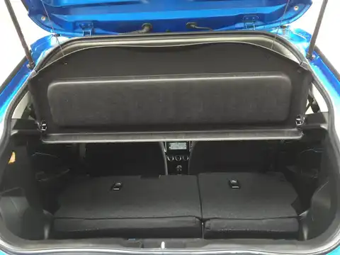 カタログ画像：スイフト （SWIFT） ＲＳｔ セーフティパッケージ装着車 2017年1月 DBA-ZC13S 1000cc スピーディーブルーメタリック 燃費20.0km / l 内装