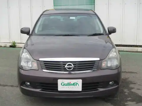 カタログ画像：ブルーバードシルフィ （BLUEBIRD SYLPHY） ２０Ｓ クールモダン 2008年10月 DBA-KG11 2000cc アメジストグレー（ＰＭ） 燃費16.0km / l フロント