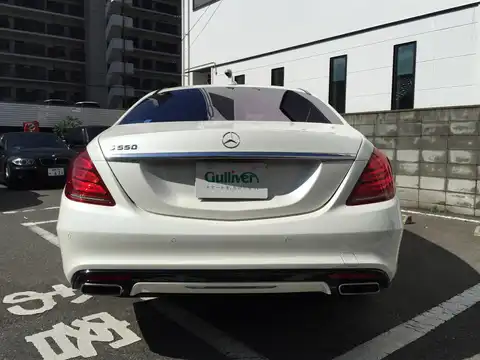 カタログ画像：Ｓクラス （S-CLASS） Ｓ５５０ロング 2014年4月 DBA-222182 4700cc ダイヤモンドホワイト（Ｍ） 燃費10.1km / l バック