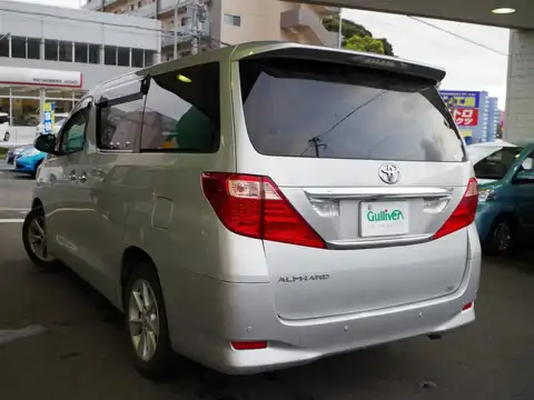 カタログ画像：アルファード （ALPHARD） ２４０Ｇ 2008年5月 DBA-ANH20W 2400cc シルバーメタリック 燃費11.6km / l バック