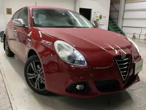 カタログ画像：ジュリエッタ （GIULIETTA） スプリントジュニア 2014年11月 ABA-940141 1400cc アルファレッド 燃費15.6km / l メイン（その他）