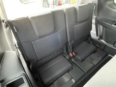 カタログ画像：ランドクルーザー２５０ （LAND CRUISER 250） ＶＸ 2024年4月 3DA-GDJ250W 2800cc ブラック 燃費11.0km / l バック