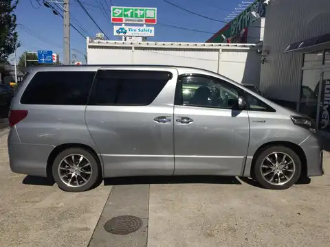 カタログ画像：アルファードハイブリッド （ALPHARD HYBRID） ハイブリッドＳＲ サイドリフトアップシート装着車 2014年4月 DAA-ATH20W 2400cc グレーメタリック 燃費16.2km / l 外装