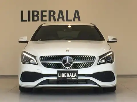 カタログ画像：ＣＬＡクラス （CLA-CLASS） ＣＬＡ１８０ スポーツ 2016年8月 DBA-117342 1600cc カルサイトホワイト（Ｓ） 燃費17.4km / l フロント