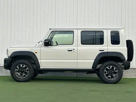 カタログ画像：ジムニー （JIMNY） ＸＧ 2025年11月 3BA-JB64W 660cc 燃費14.3km / l メイン