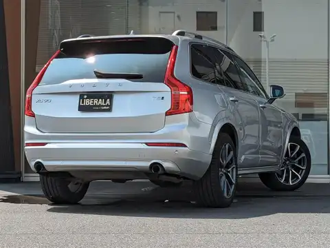 カタログ画像：ＸＣ９０ （XC90） Ｔ５ ＡＷＤ ノルディックエディション 2018年8月 DBA-LB420XC 2000cc ブライトシルバーメタリック 燃費12.9km / l バック