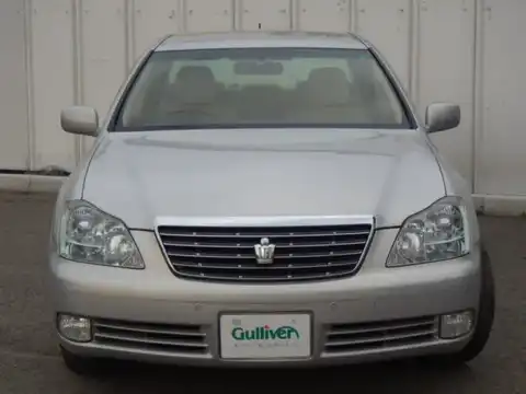 カタログ画像：クラウン （CROWN） ロイヤルサルーンＧ 2004年2月 CBA-GRS182 3000cc プレミアムシルバーパール 燃費11.8km / l フロント