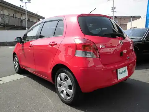 カタログ画像：ヴィッツ （VITZ） Ｕ 2008年9月 DBA-KSP90 1000cc スーパーレッドⅤ 燃費22.0km / l バック