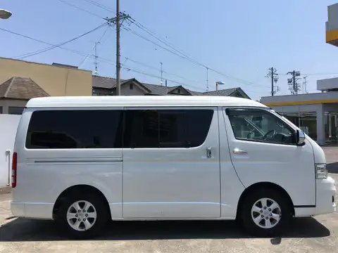 カタログ画像：レジアスエースバン （REGIUS ACE VAN） スーパーＧＬ 2012年5月 LDF-KDH211K 3000cc ホワイトパールクリスタルシャイン 燃費10.6km / l 外装