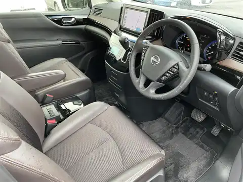 カタログ画像：エルグランド （ELGRAND） ＶＩＰ 2024年4月 5BA-PNE52 3500cc ピュアホワイトパール（３Ｐ） 燃費8.4km / l 内装