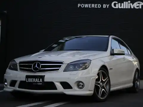 カタログ画像：Ｃクラス （C-CLASS） Ｃ６３ ＡＭＧ 2008年7月 CBA-204077 6300cc カルサイトホワイト（Ｓ） 燃費6.1km / l フロント