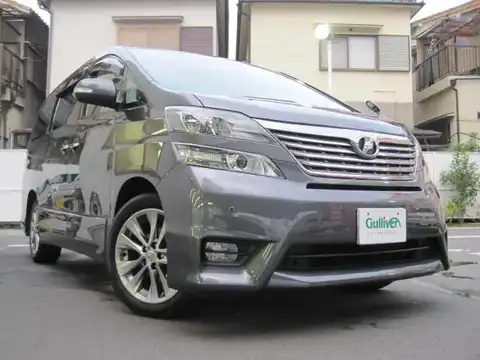 カタログ画像：ヴェルファイア （VELLFIRE） ３．５Ｚ プラチナセレクションⅡ 2010年4月 DBA-GGH25W 3500cc グレーメタリック 燃費9.1km / l メイン（その他）