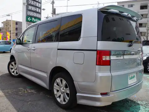 カタログ画像：デリカＤ：５ （DELICA D:5） ローデスト Ｇ プレミアム 2014年8月 DBA-CV5W 2400cc クールシルバーメタリック バック