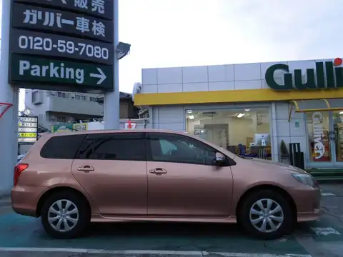 カタログ画像：カローラフィールダー （COROLLA FIELDER） １．５Ｘ エアロツアラー 2006年10月 DBA-NZE141G 1500cc カッパーメタリック 燃費18.0km / l 外装