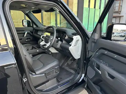 ランドローバー,ディフェンダー,カウンティ エクステリアパック キュレーテッドフォージャパン,2023年12月