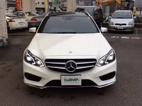 カタログ画像：Ｅクラスステーションワゴン （E-CLASS STATIONWAGON） Ｅ２５０ ステーションワゴン アバンギャルド 2013年5月 RBA-212236C 2000cc ダイヤモンドホワイト（Ｍ） 燃費15.5km / l フロント