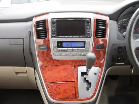 カタログ画像：アルファードＶ （ALPHARD V） ＡＸ Ｌエディション 2004年2月 CBA-ANH10W 2400cc ボルドーマイカ 燃費9.7km / l 内装