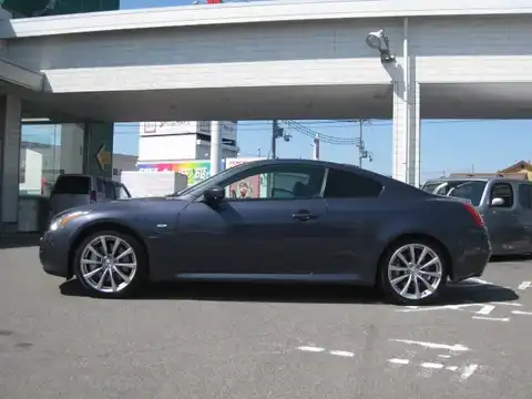 カタログ画像：スカイライン （SKYLINE） ３７０ＧＴ タイプＳＰ 2008年12月 DBA-CKV36 3700cc ストラフィアブルー（ＰＭ）orファウンテンブルー（ＰＭ） 燃費9.3km / l 外装