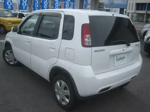 カタログ画像：スイフト （SWIFT） Ｌリミテッド 2003年12月 UA-HT51S 1300cc スペリアホワイト 燃費18.0km / l 外装