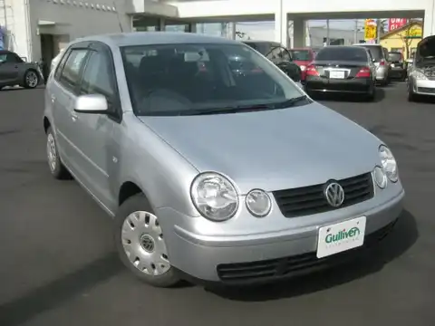 カタログ画像：ポロ （POLO） ４ドア 2004年10月 GH-9NBKY 1400cc リフレックスシルバーメタリック 燃費14.2km / l メイン（その他）