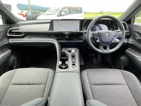 カタログ画像：クラウンクロスオーバー （CROWN CROSSOVER） ＲＳアドバンスド・ザ リミテッド－マットメタル 2023年12月 5AA-TZSH35 2400cc 燃費15.7km / l フロント