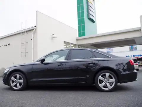 カタログ画像：Ａ６ （A6） ２．０ＴＦＳＩクワトロ Ｓラインパッケージ 2015年7月 ABA-4GCYPS 2000cc ブリリアントブラック 燃費13.6km / l 外装