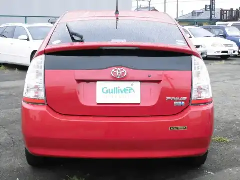 カタログ画像：プリウス （PRIUS） Ｇ 2008年9月 DAA-NHW20 1500cc レッドマイカメタリック 燃費33.0km / l バック