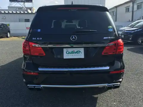 カタログ画像：ＧＬクラス （GL-CLASS） ＧＬ６３ ＡＭＧ 2014年4月 CBA-166874 5500cc オブシディアンブラック 燃費7.4km / l バック