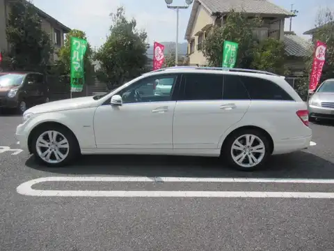 カタログ画像：Ｃクラスステーションワゴン （C-CLASS STATIONWAGON） Ｃ２００ ＣＧＩブルーエフィシェンシー ステーションワゴン アバンギャルド 2010年2月 DBA-204248 1800cc カルサイトホワイト 燃費11.6km / l 外装