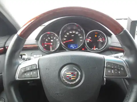 カタログ画像：キャデラックＣＴＳ （CADILLAC CTS） ２．８ 2008年9月 ABA-X322A 2800cc セーブルブラック 燃費8.1km / l 内装