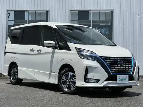 カタログ画像：セレナ （SERENA） ｅ－パワー ハイウェイスターＶ 2020年8月 6AA-HFC27 1200cc ブリリアントホワイトパール（3P）/ダイヤモンドブラック（P） 2トーンorブリリアントホワイトパール（3P） 燃費18.0km / l メイン（その他）