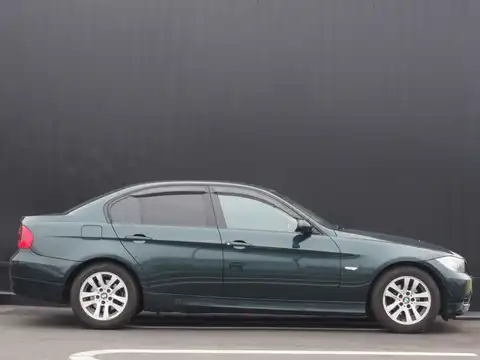 カタログ画像：３シリーズ （3 SERIES） ３２０ｉ ハイラインパッケージ 2008年10月 ABA-VA20 2000cc 燃費12.8km / l 外装