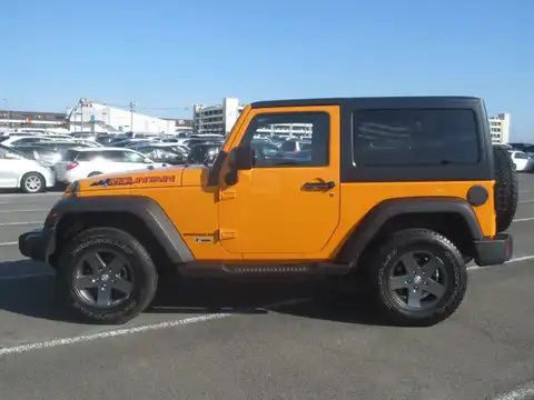 カタログ画像：ジープ・ラングラー （JEEP WRANGLER） マウンテン 2012年7月 ABA-JK36S 3600cc ドーザークリアコート 燃費7.9km / l 外装