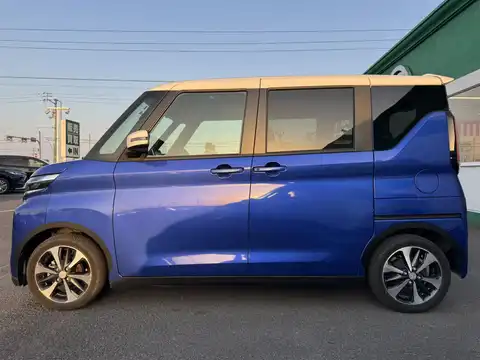カタログ画像：ｅＫクロススペース （EK X SPACE） Ｔ プラスエディション 2021年12月 4AA-B35A 660cc サファイアブルーメタリック×ホワイトソリッド 燃費18.8km / l 外装