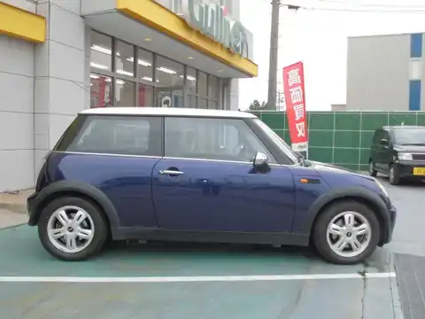 カタログ画像：ＭＩＮＩ （MINI） ワン 2004年9月 GH-RA16 1600cc ブラック・アイ・パープルメタリック 燃費14.0km / l 外装