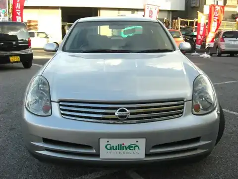 カタログ画像：スカイライン （SKYLINE） ２５０ＧＴｍ ＦＯＵＲ 2003年1月 GH-NV35 2500cc ダイヤモンドシルバー（Ｍ） 燃費10.2km / l フロント