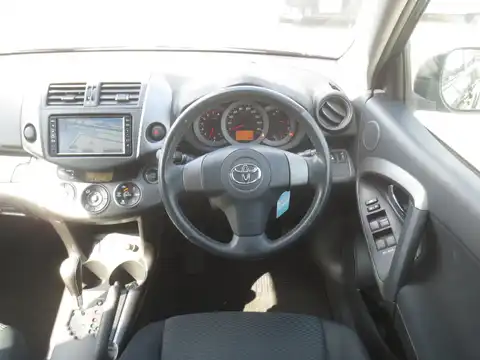 カタログ画像：ＲＡＶ４ （RAV4） スポーツ 2010年8月 DBA-ACA31W 2400cc ブラック 燃費12.6km / l 内装