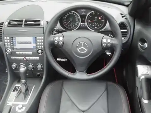 カタログ画像：ＳＬＫ （SLK） ＳＬＫ２００コンプレッサー スポーツエディション 2006年9月 CBA-171442 1800cc オブシディアンブラック（Ｍ） 燃費10.8km / l 内装