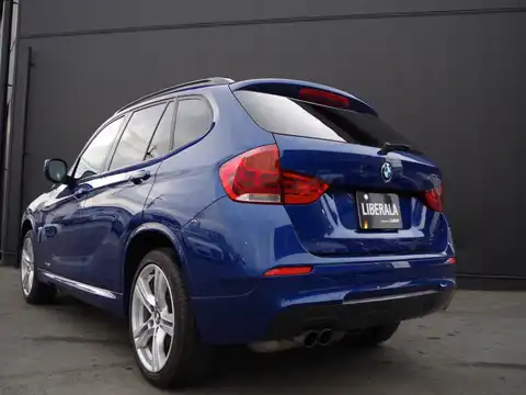 カタログ画像：Ｘ１ （X1） ｘＤｒｉｖｅ ２８ｉ Ｍスポーツパッケージ 2011年10月 DBA-VM20 2000cc 燃費11.8km / l バック