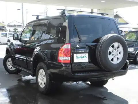 カタログ画像：パジェロ （PAJERO） ロング エクシード－Ⅰ 2005年1月 LA-V73W 3000cc ブラックマイカ／ミディアムグレーメタリックorブラックマイカ バック