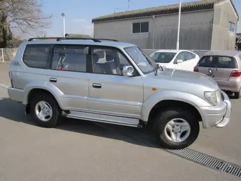 カタログ画像：ランドクルーザープラド （LAND CRUISER PRADO） ＴＳ 1999年6月 KH-KZJ95W 3000cc シルバーメタリック 燃費9.3km / l 外装