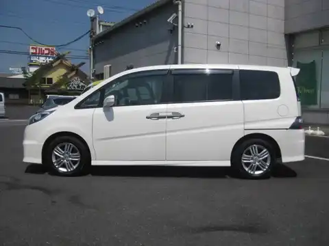 カタログ画像：ステップワゴン （STEPWAGON） スパーダＳ Ｚパッケージ 2007年11月 DBA-RG1 2000cc プレミアムホワイト・パール 燃費12.2km / l 外装