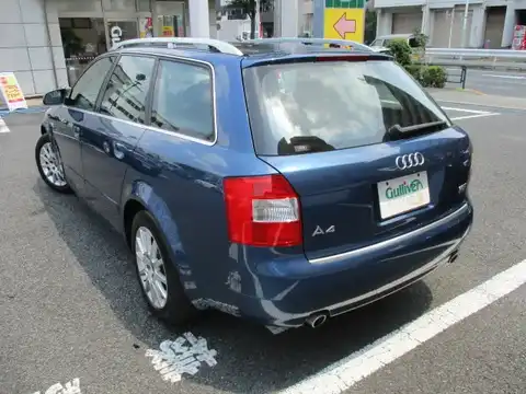 カタログ画像：Ａ４アバント （A4 AVANT） １．８ＴクワトロＳＥ 2004年4月 GH-8EAMBF 1800cc モーリシャスブルーパールエフェクト 燃費9.7km / l バック