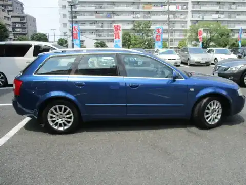 カタログ画像：Ａ４アバント （A4 AVANT） １．８ＴクワトロＳＥ 2004年4月 GH-8EAMBF 1800cc モーリシャスブルーパールエフェクト 燃費9.7km / l 外装